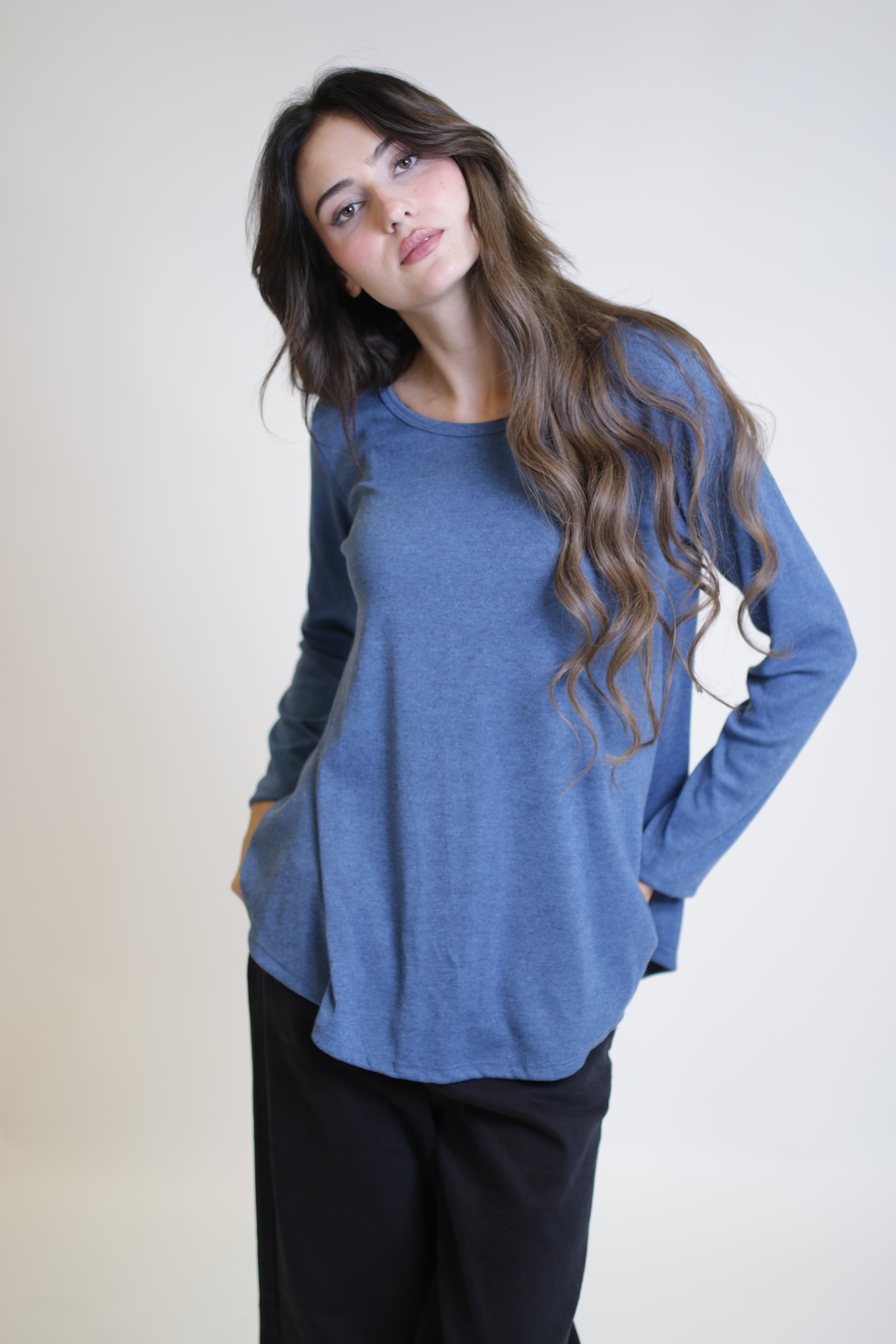 חולצת אמילי