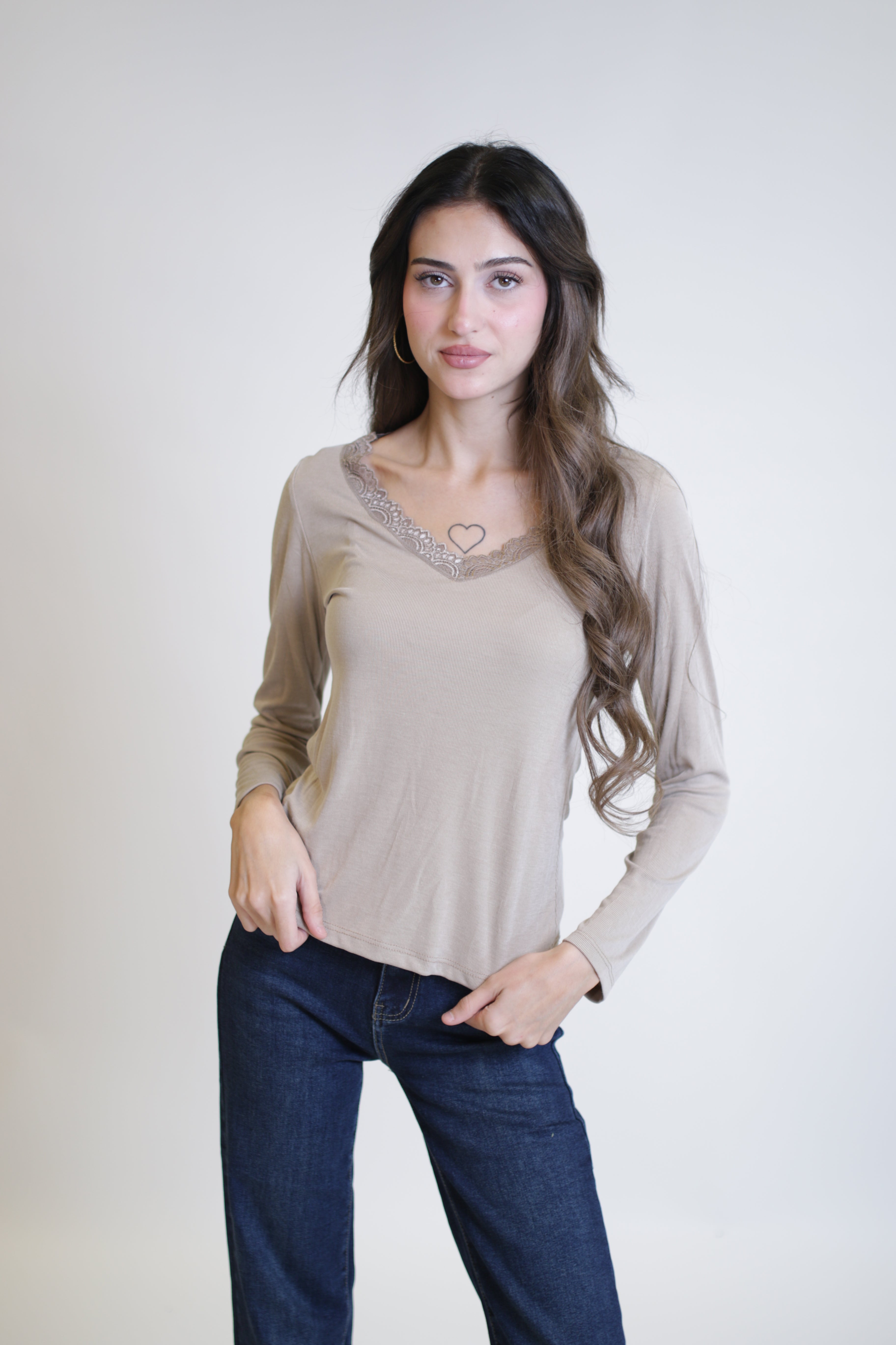 חולצת יוניק